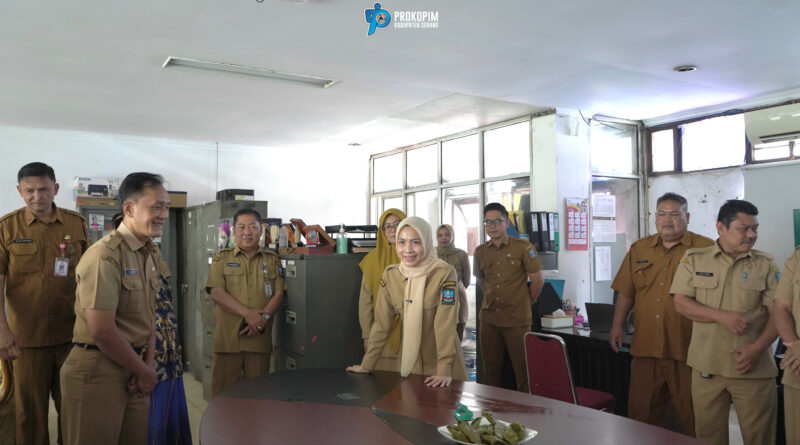 Lewat #BupatiMenyapa, Bupati Zakiyah Sidak dan Pantau Langsung Kinerja ASN di OPD-OPD