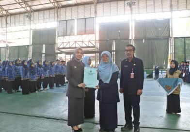 Bupati Serang Serahkan 283 SK Kepsek SD dan SMP