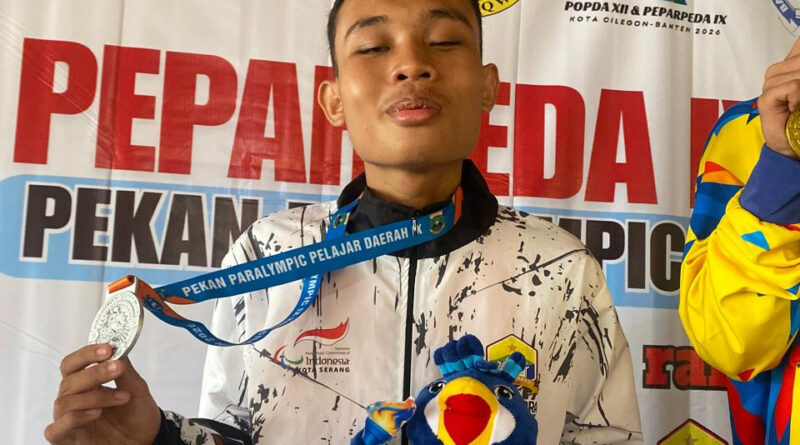 Maulana Juara 2 Paralari Blink T12