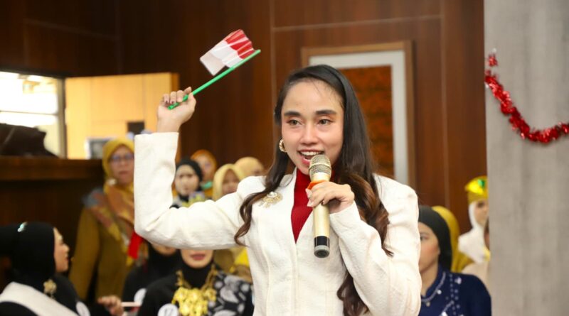 Pegawai Dari 31 Puskesmas Ramaikan Lomba Fashion Show DWP Dinkes Kabupaten Serang